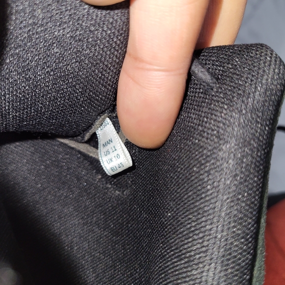 San Fransisco 49ers Red and Green High-Top Sneakers - Picture 13 of 16